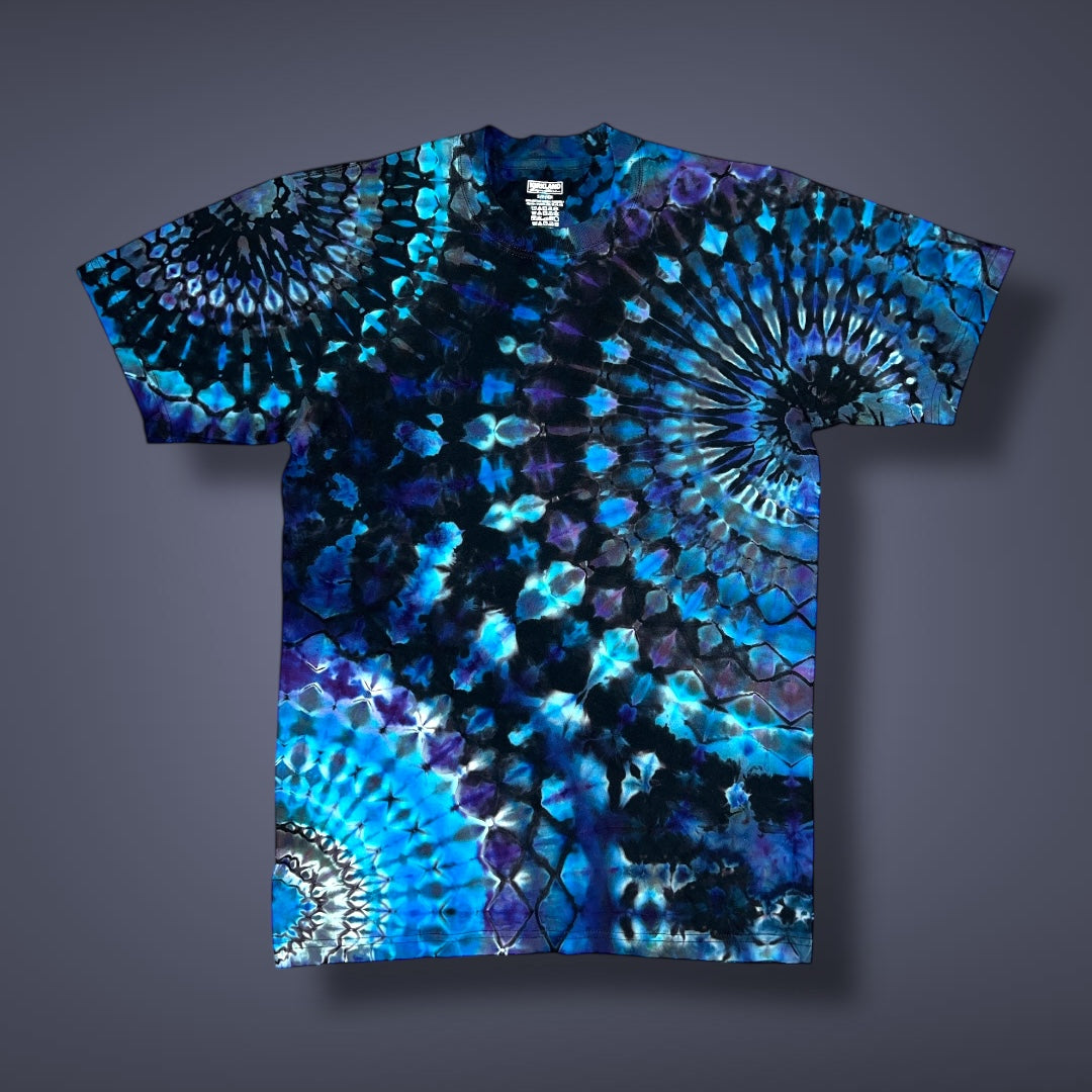 Stained Glass Reverse Dye - Adult Small - Arctic Freeze