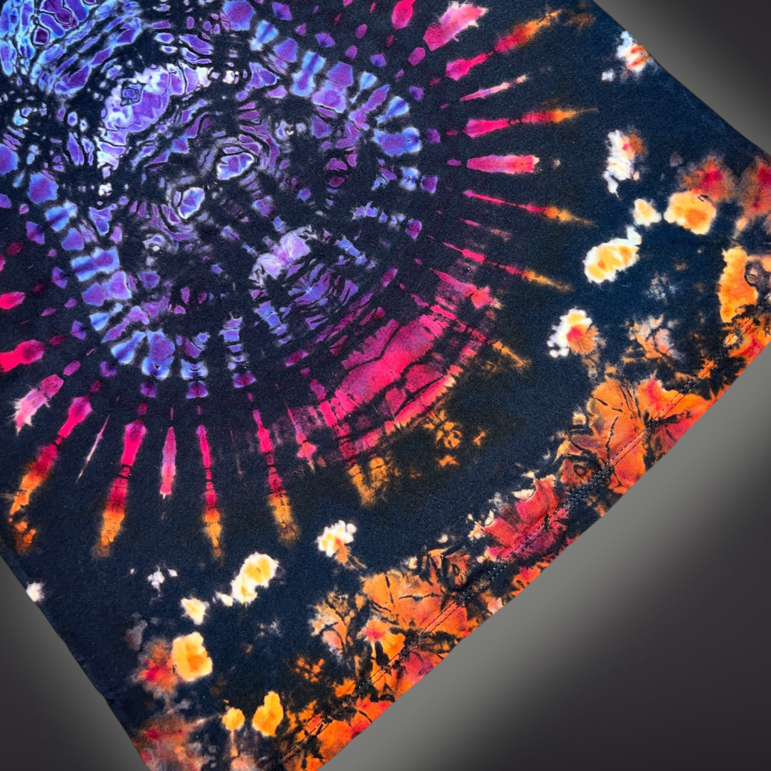 Women's Medium - Tribal Reverse Dye Racerback Tank - Pacific Sunset