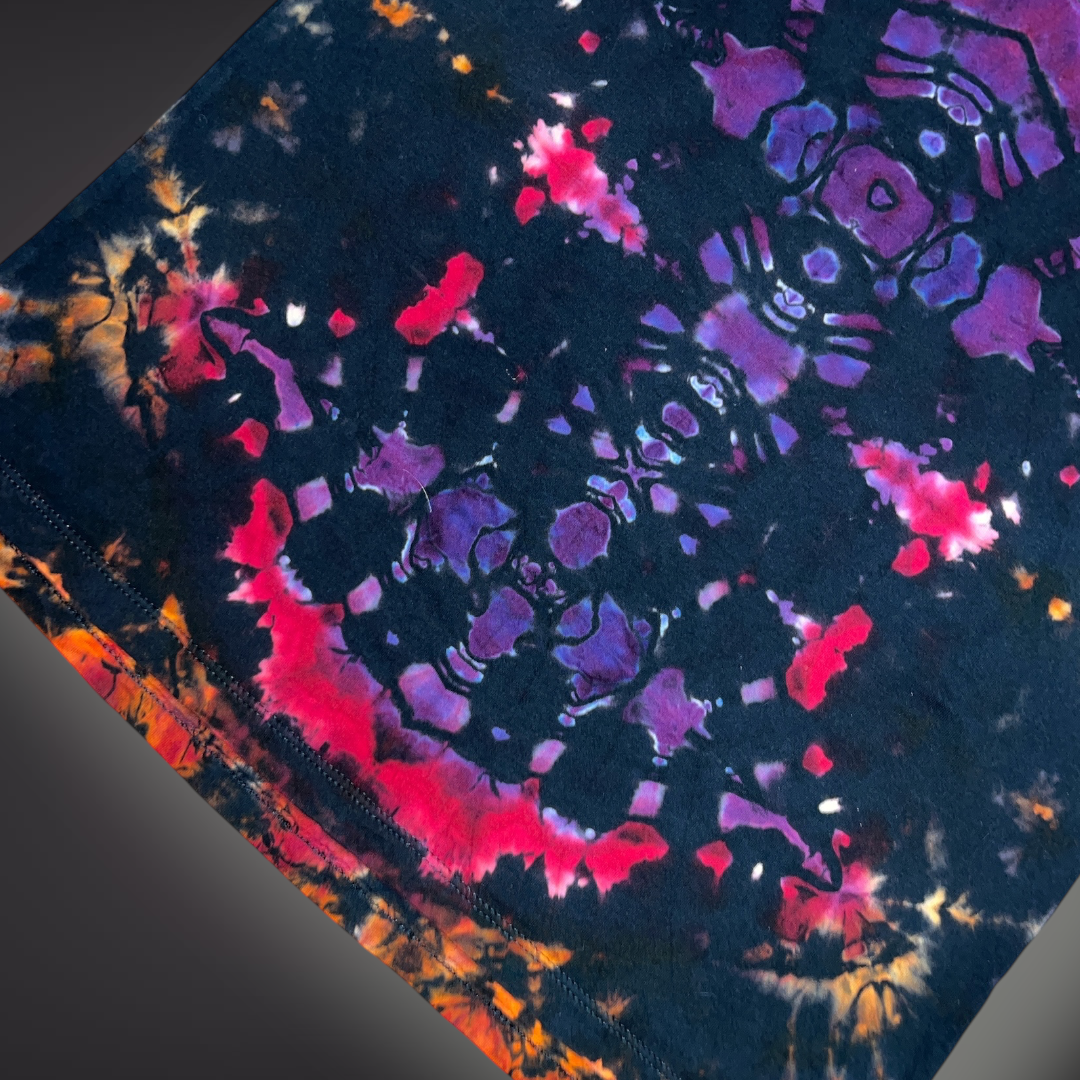 Women's Medium - Tribal Reverse Dye Racerback Tank - Pacific Sunset