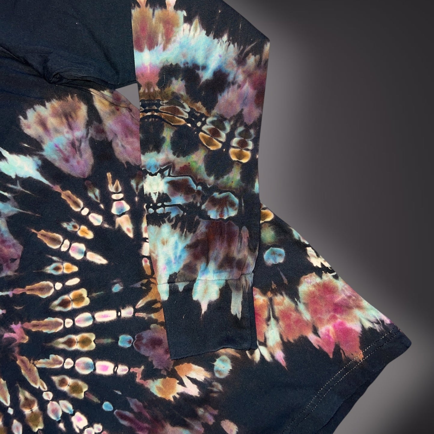Adult Medium - Banded Hooded Long Sleeve Reverse - Wild Roses