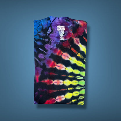 🖤🌈Dark Rainbow 🌈🖤 Reverse Dye - Adult Medium Short Sleeve