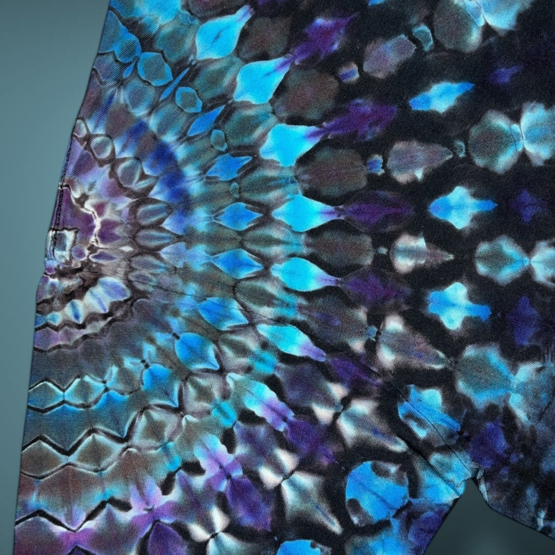 Stained Glass Reverse Dye in Arctic Fresh - Adult Large