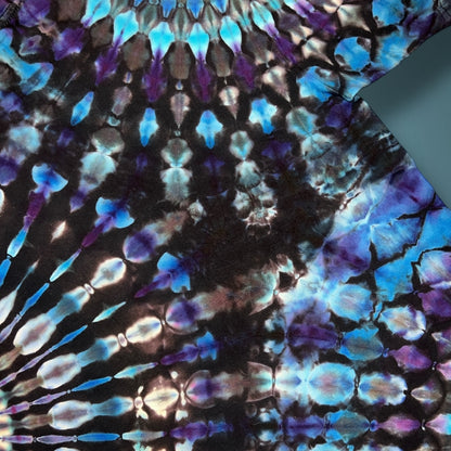 Stained Glass Reverse Dye in Arctic Fresh - Adult Large