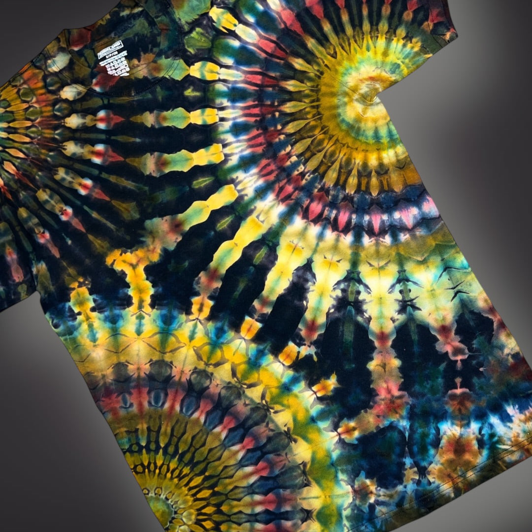 Adult Small - Sunflower Stunner Reverse Short Sleeve Shirt